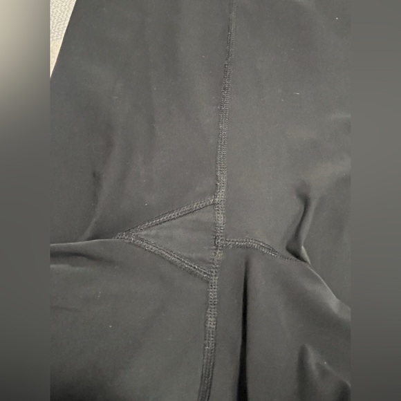 NIKE DRY FIT Wide Leg Capri - Picture 6 of 7